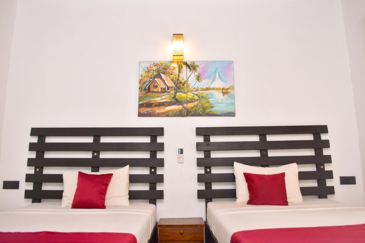 Pivisuma Lodge ดัมบูลลา ภายนอก รูปภาพ