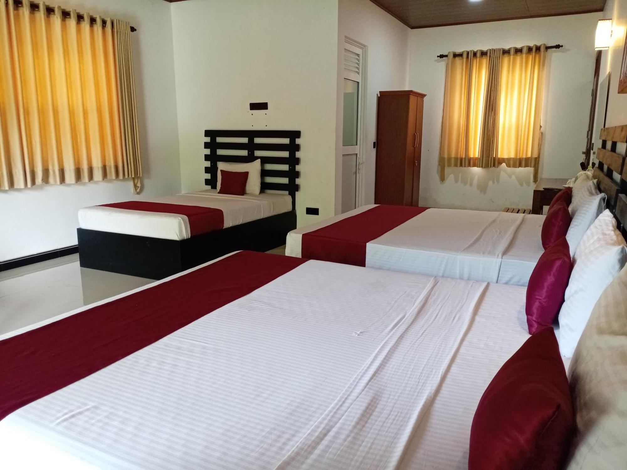 Pivisuma Lodge ดัมบูลลา ภายนอก รูปภาพ