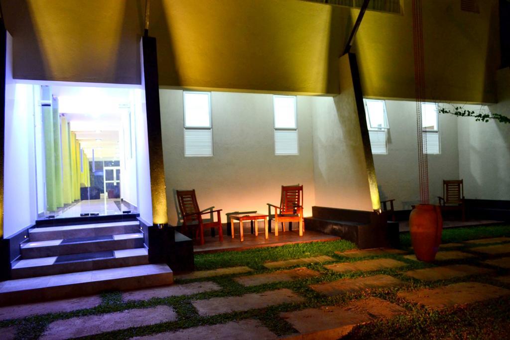 Pivisuma Lodge ดัมบูลลา ภายนอก รูปภาพ