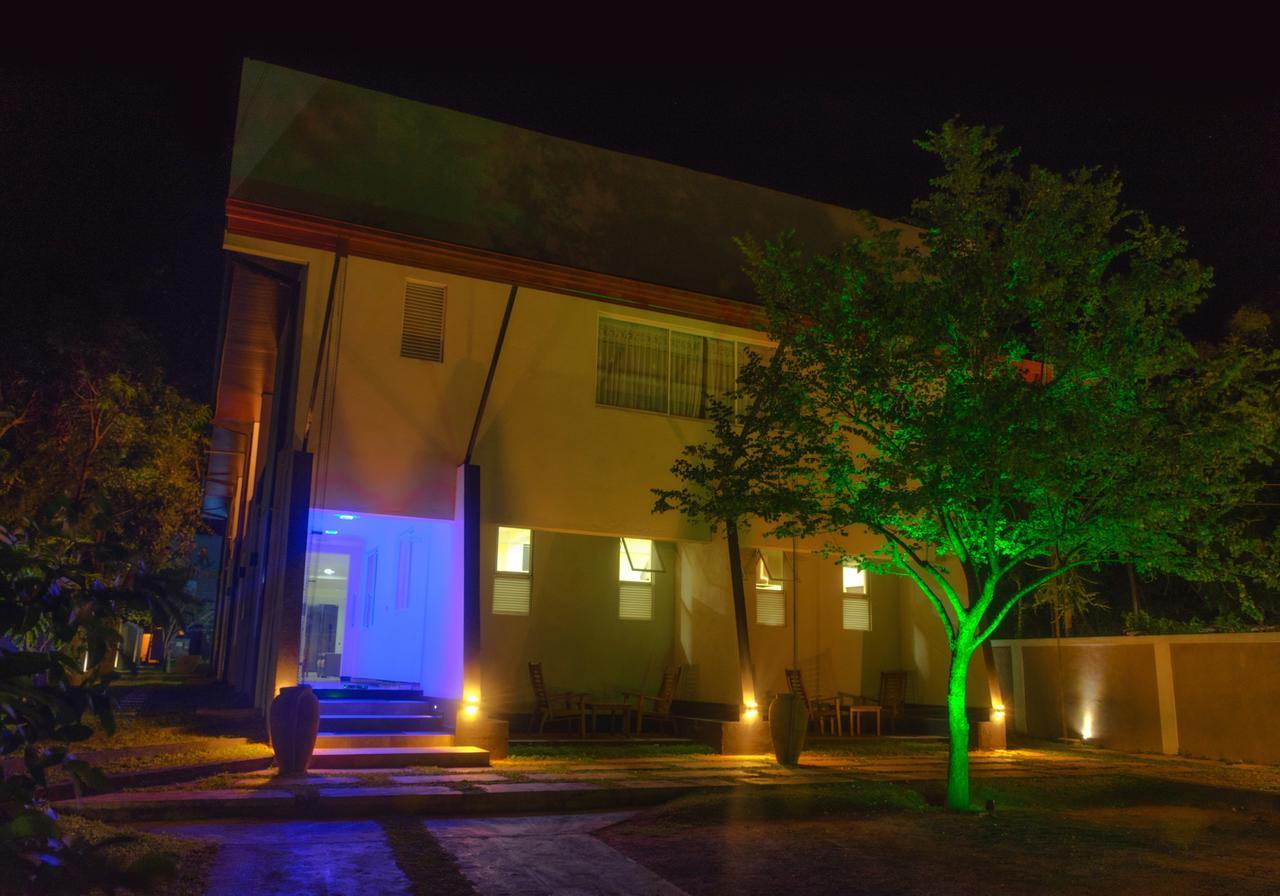 Pivisuma Lodge ดัมบูลลา ภายนอก รูปภาพ
