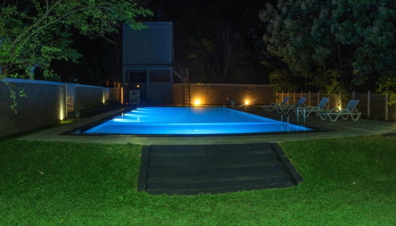 Pivisuma Lodge ดัมบูลลา ภายนอก รูปภาพ